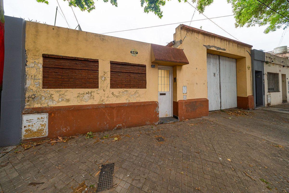 CASA EN VENTA 3 DORMITORIOS ZONA SUR