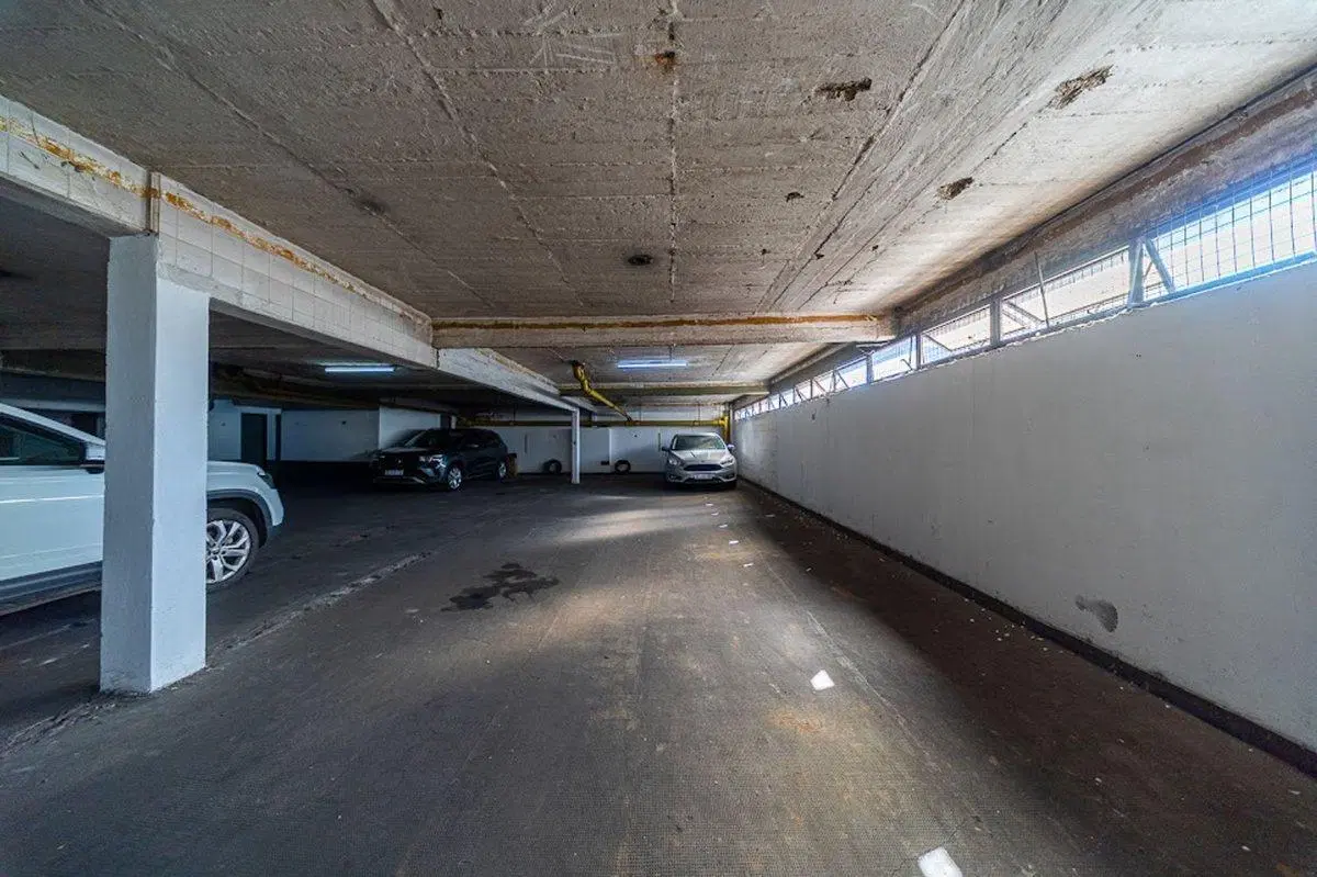 COCHERA EN VENTA ZONA CENTRO 3