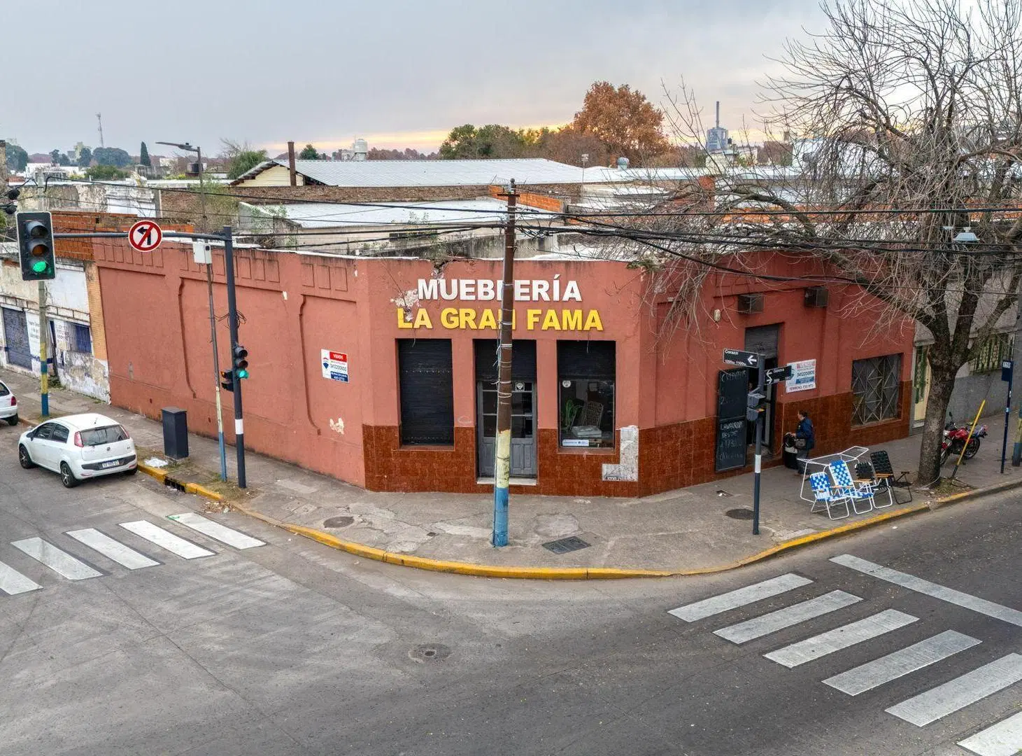 LOCAL COMERCIAL EN VENTA DE 730M2 -Av. Genova 1900 5
