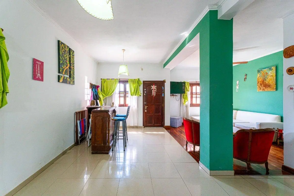 Casa en Venta 4 dormitorios Pileta y Quincho 2