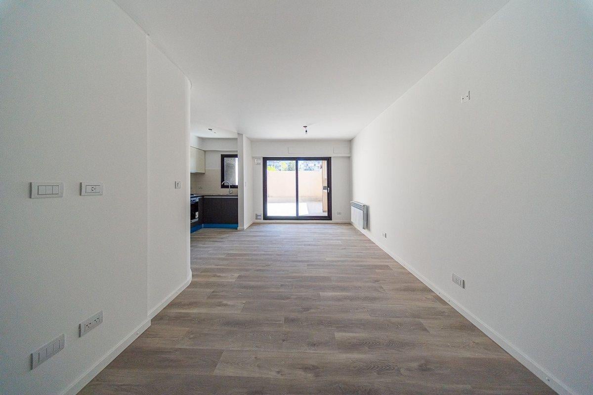 Departamento en venta de 1 dormitorio con patio