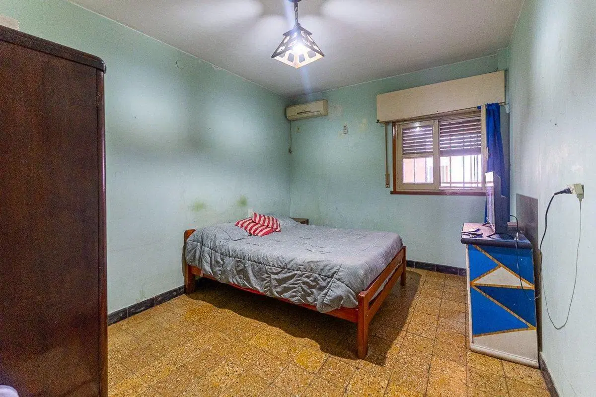 CASA EN VENTA DOS DORMITORIOS EN BARRIO BELGRANO 8