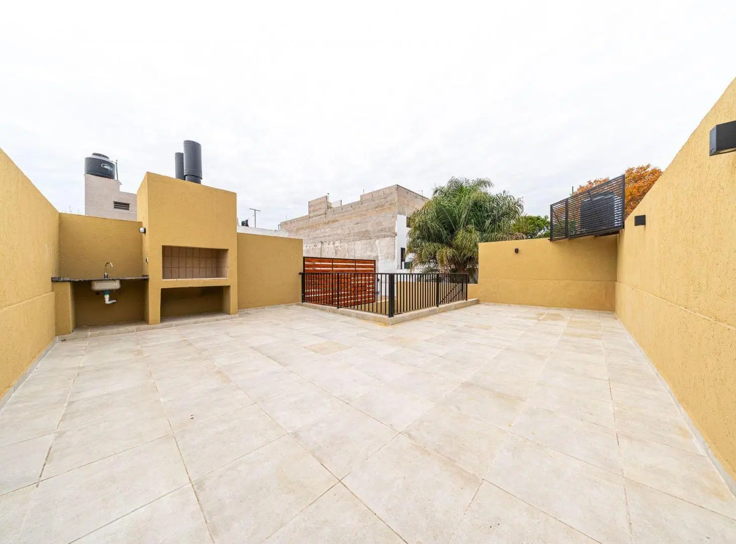 CASA VENTA ECHESORTU 2 DORMITORIOS PATIO TERRAZA 4