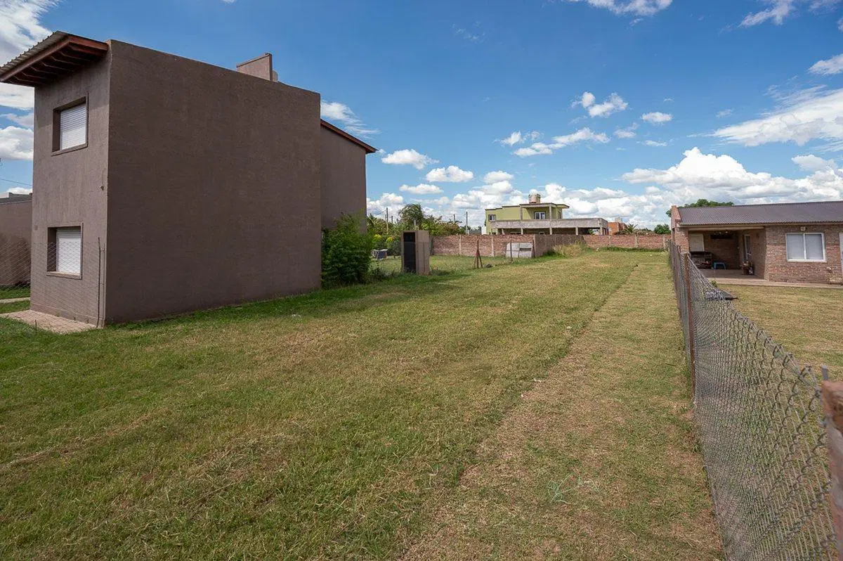 LOTE EN VENTA EN RICARDONE LAS MORAS ETAPA I 8