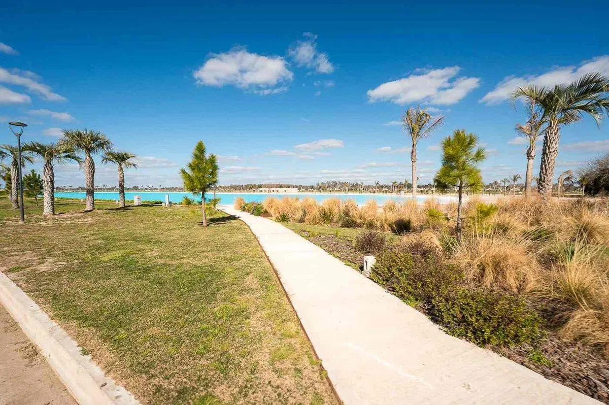 Lote en Venta Vida Lagoon oportunidad en esquina 5