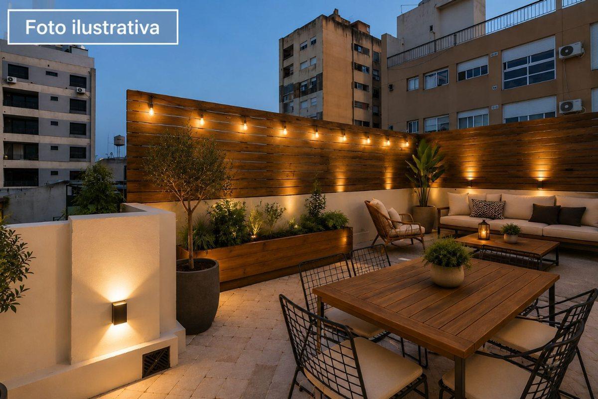 CASA DE PASILLO 2 DORMITORIOS Y COMODIN EN ABASTO