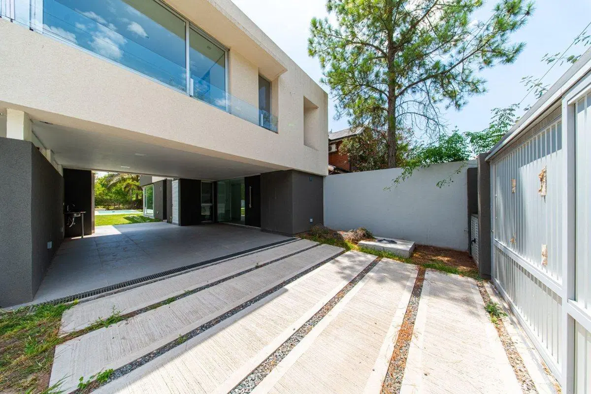 Casa en Venta 3 dormitorios Aldea Pileta 4