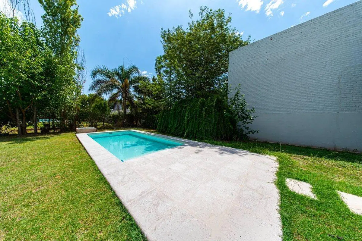 Casa en Venta 3 dormitorios Aldea Pileta 2