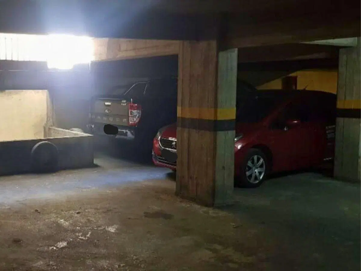 COCHERA EN VENTA ZONA CENTRO 4