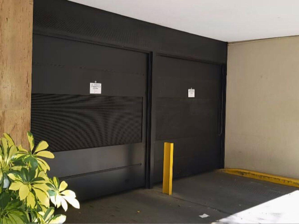 COCHERA EN VENTA ZONA CENTRO