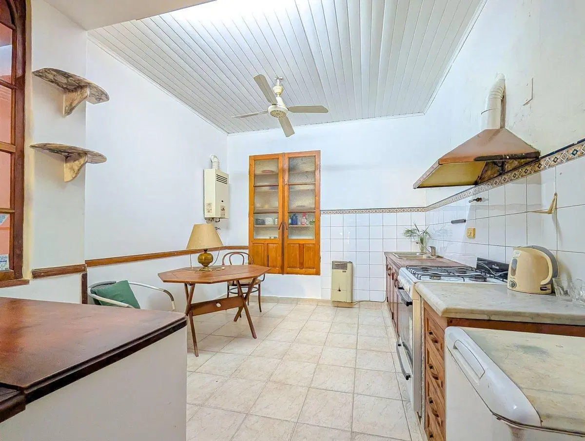 CASA EN VENTA ABASTO 3 DORMITORIOS QUINCHO TERRAZA 5