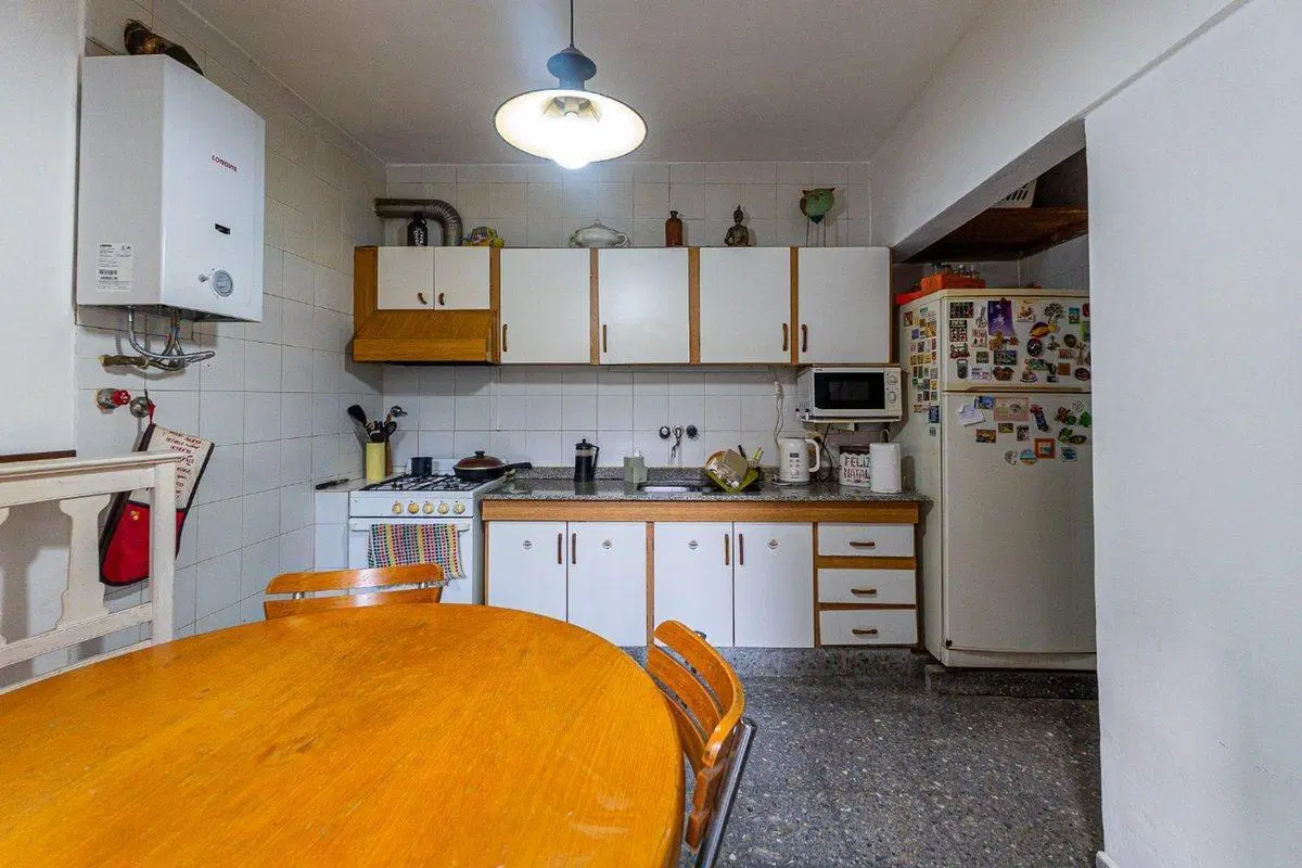 Casa en venta 2 dormitorios + Comodin 5