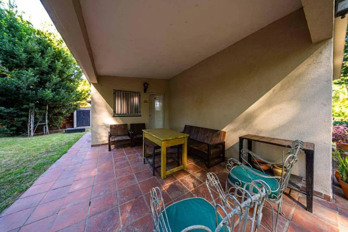 CASA EN VENTA ARROYO SECO CON 1000M2 DE TERRENO 2