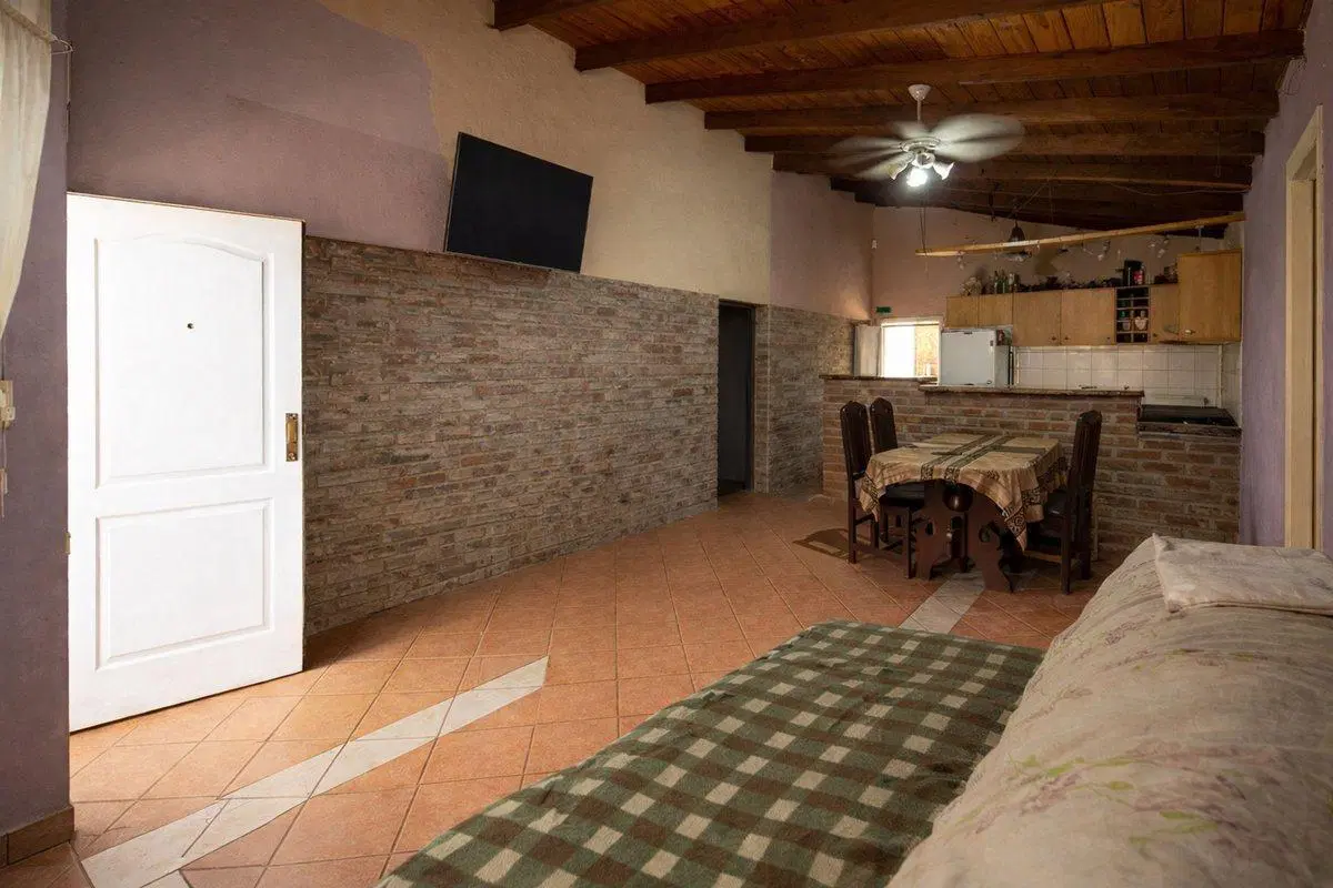 CASA EN VENTA 3 DORMITORIOS FISHERTON 3