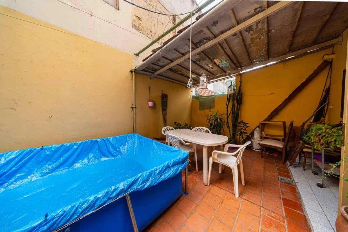 PH EN VENTA DOS DORMITORIOS EN ECHESORTU CON PATIO 4