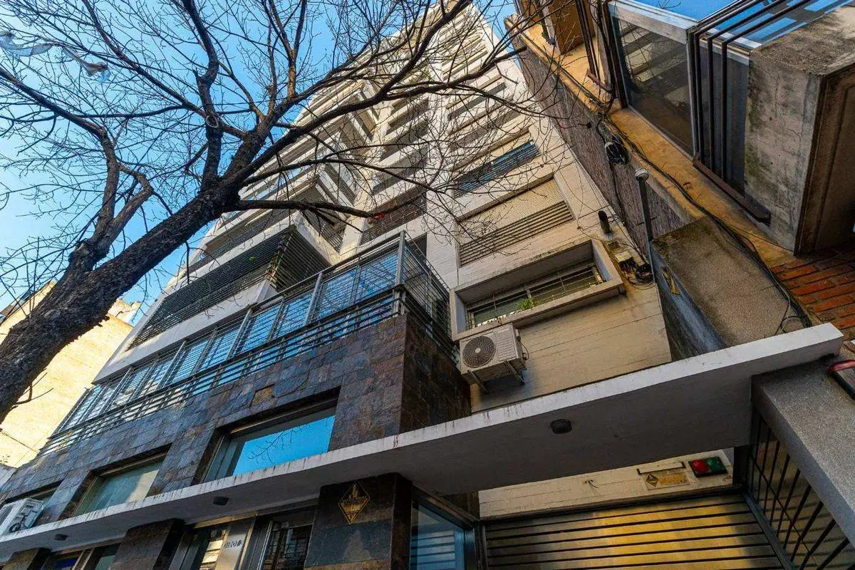 Cochera en Venta Abasto 2