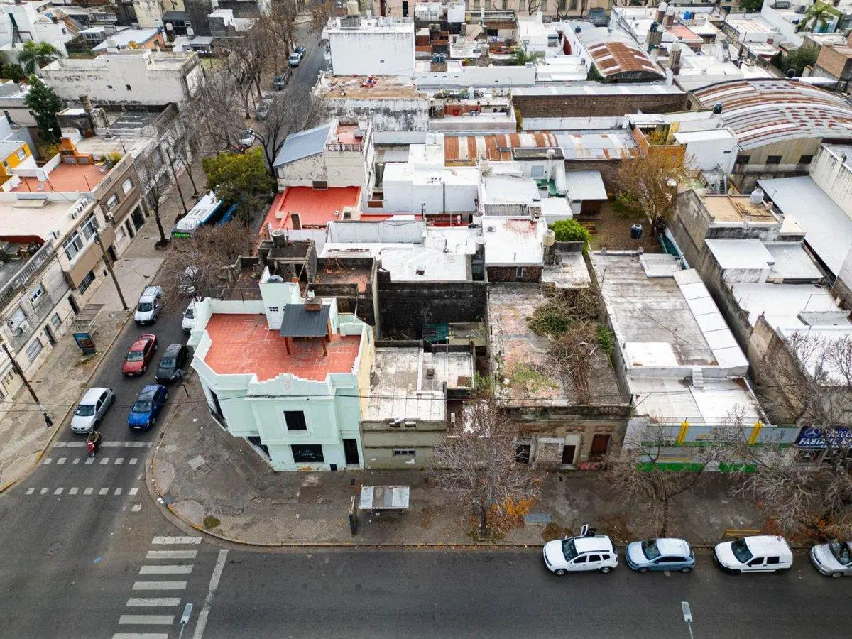 LOTE EN VENTA PARA CONSTRUCTORA EN ABASTO PB+13 2