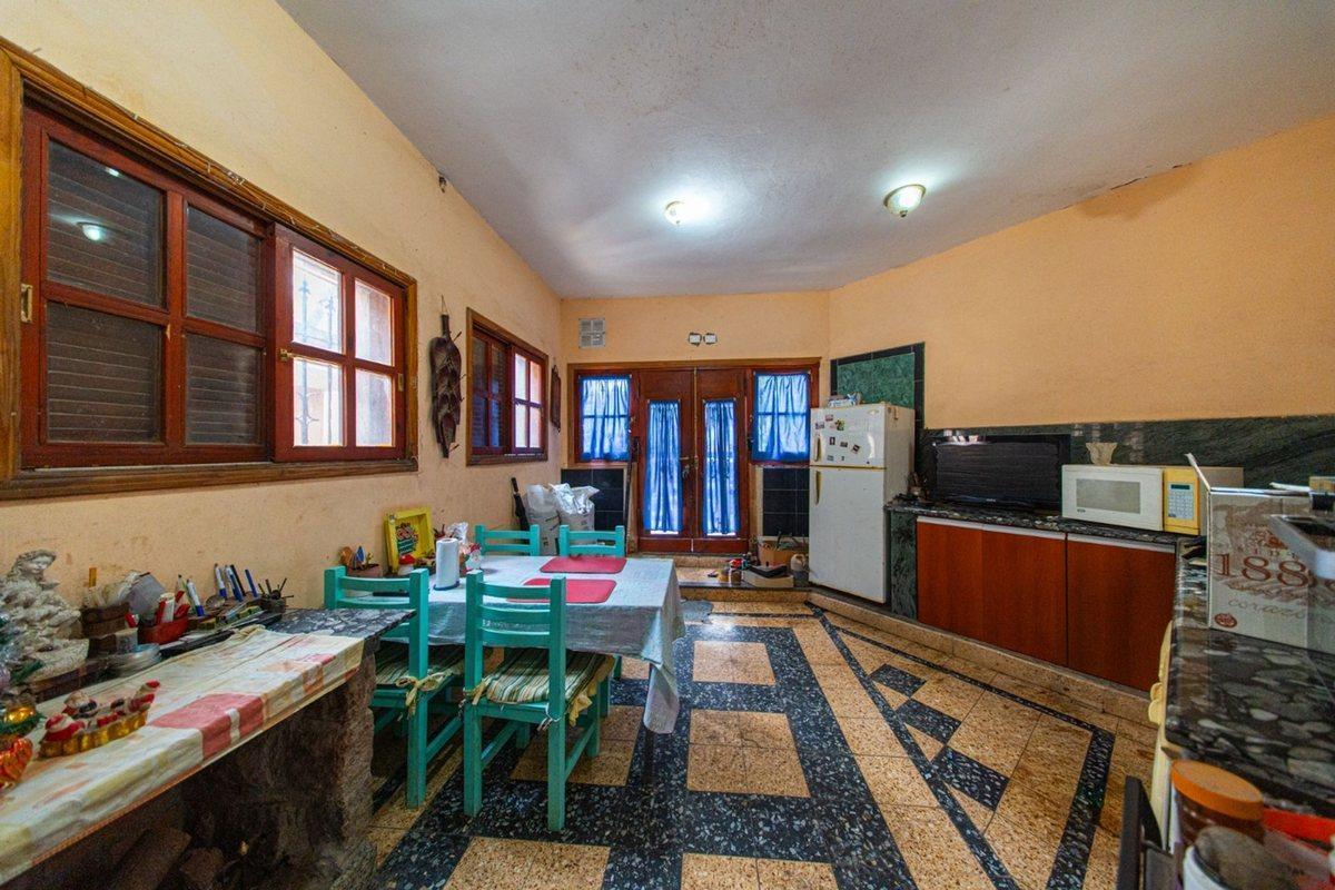 Foto de CASA EN VENTA FUNES 1920 M2 SOBRE JOSE HERNANDEZ, imagen 5