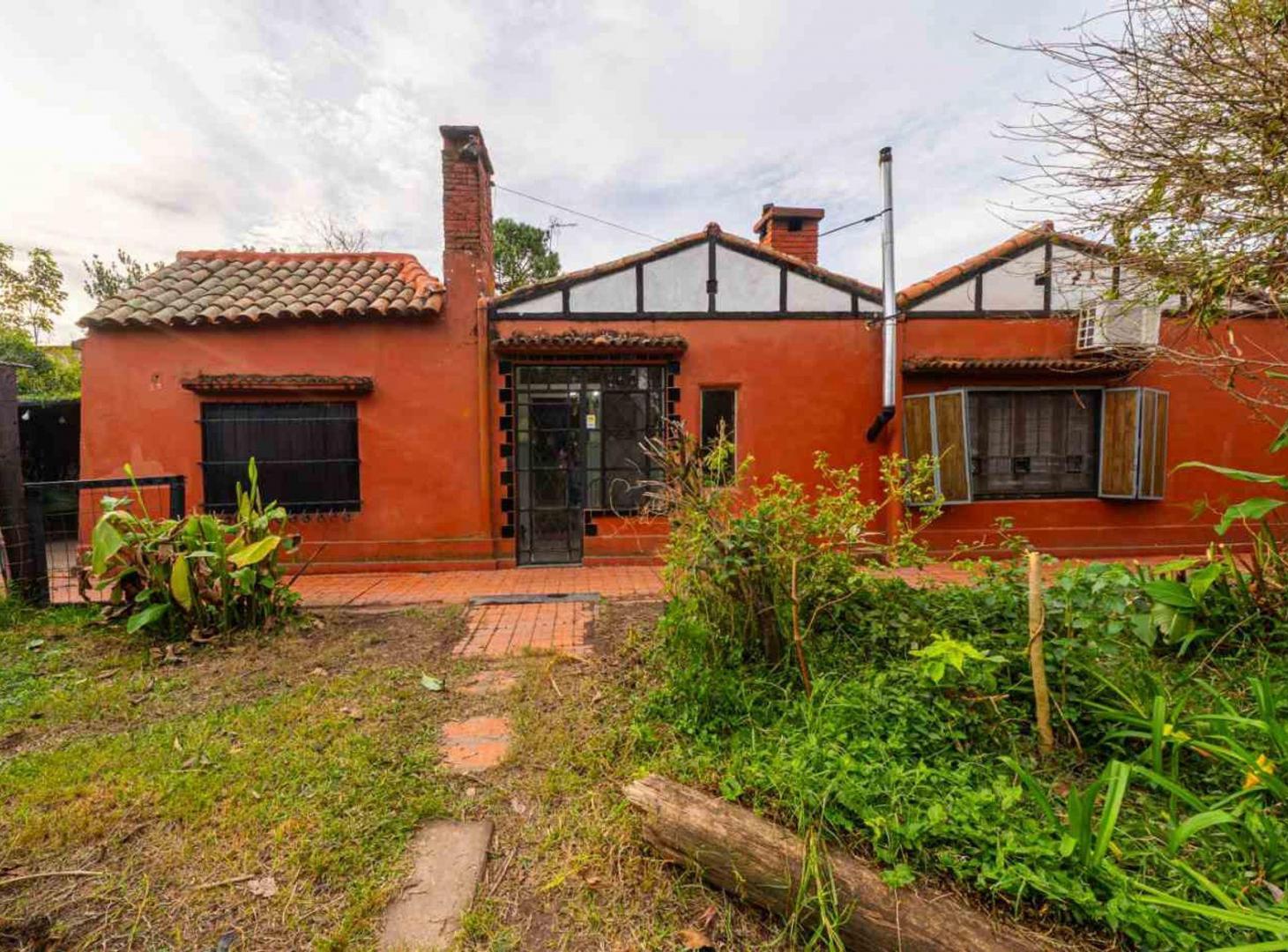 CASA EN VENTA EN FISHERTON CON 5 DORMITORIOS