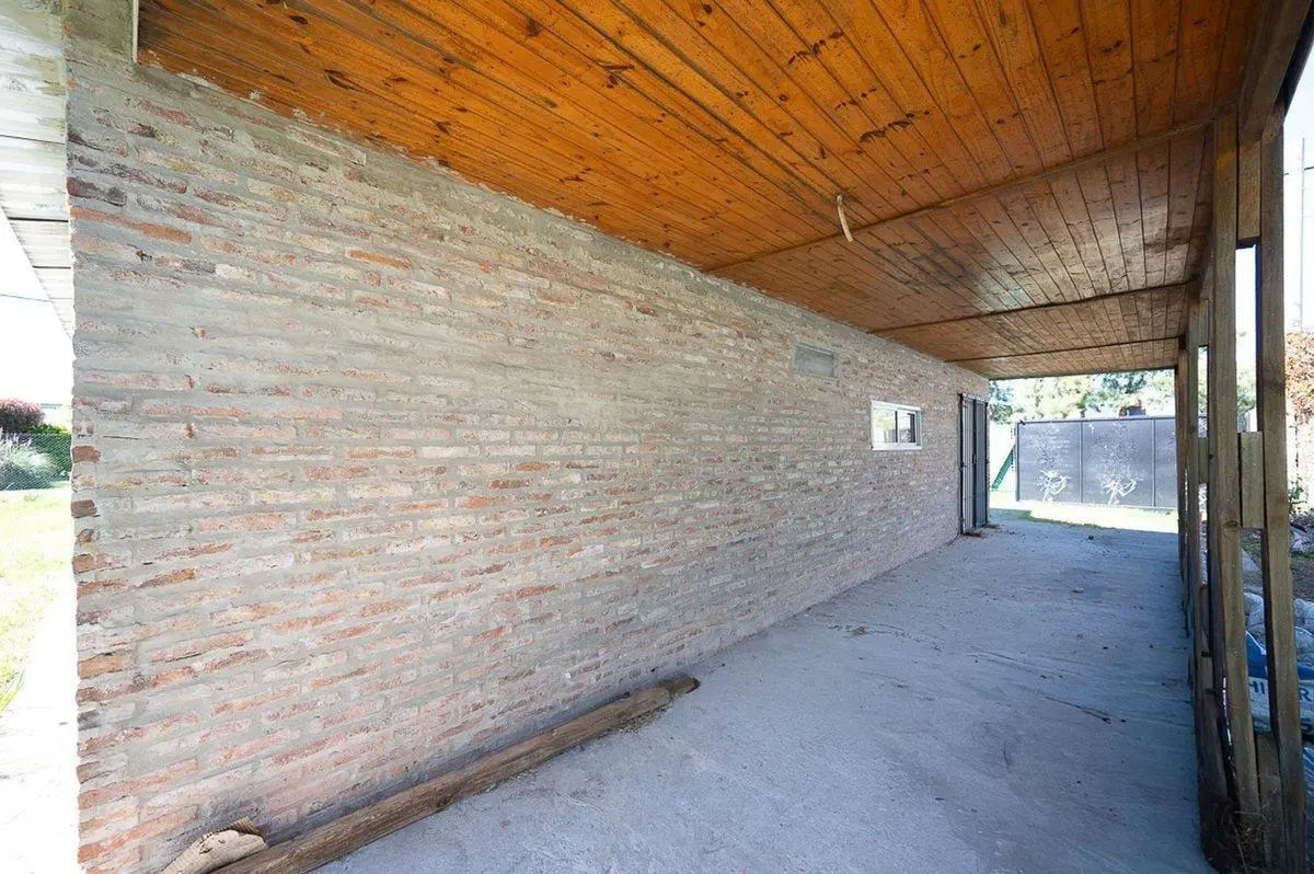VENTA CASA A TERMINAR 3 DORMITORIOS FUNES 2