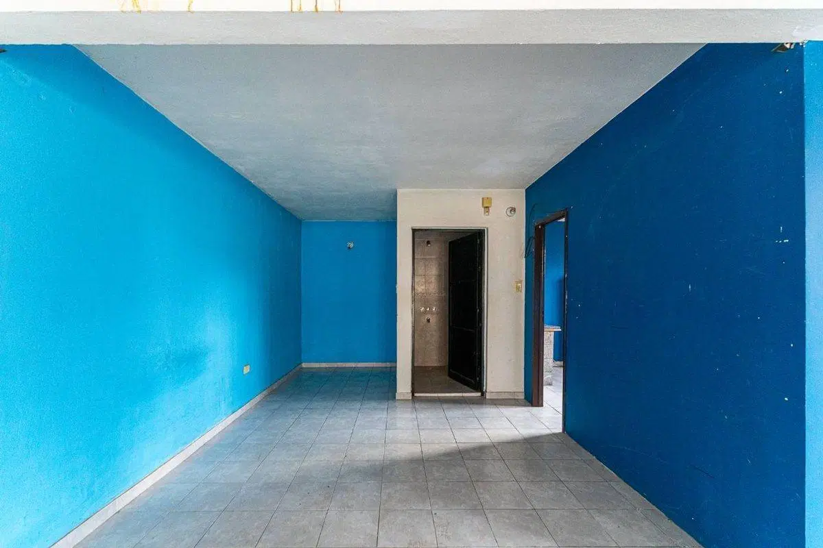 LOCAL COMERCIAL Y DEPÓSITO EN VENTA EN FISHERTON 5