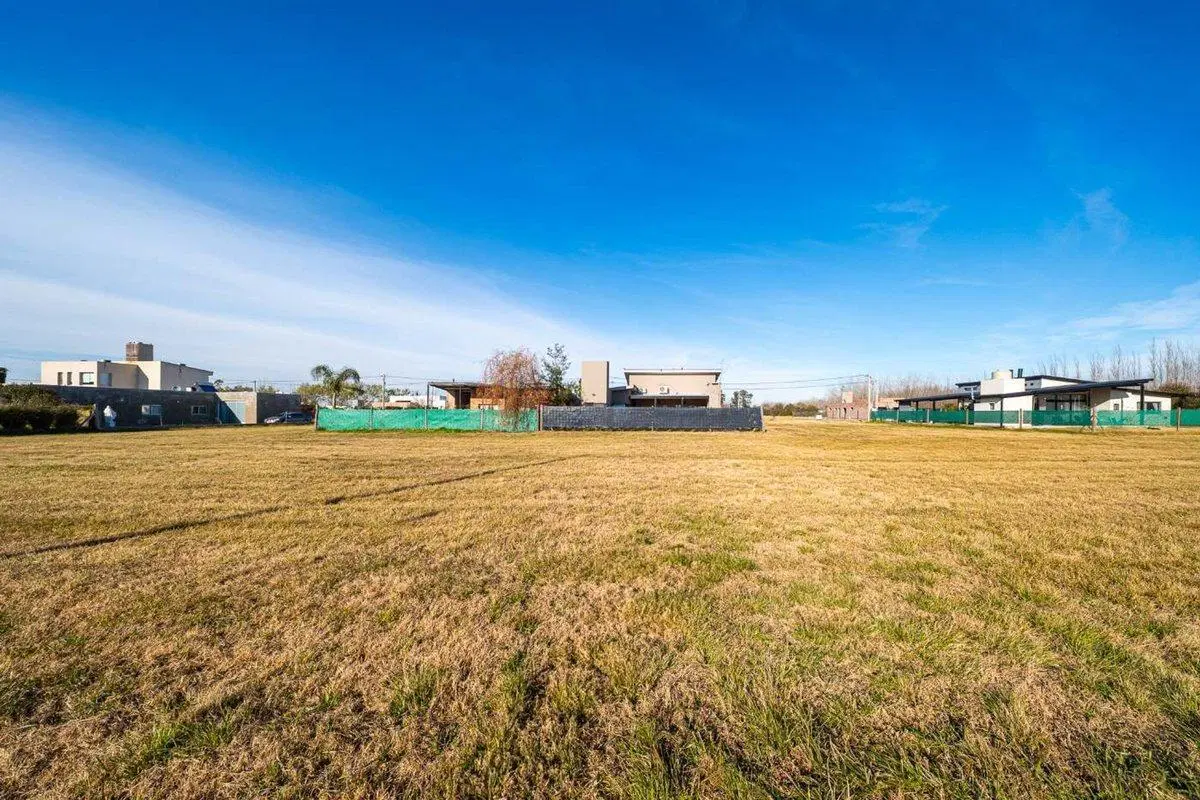 TERRENO EN VENTA BARRIO EL MOLINO ROLDAN 426 M2 5