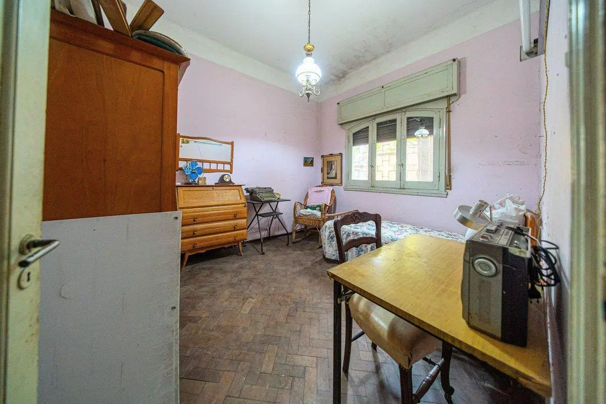 TERRENO O CASA A RECICLAR EN VENTA EN LA SEXTA 5