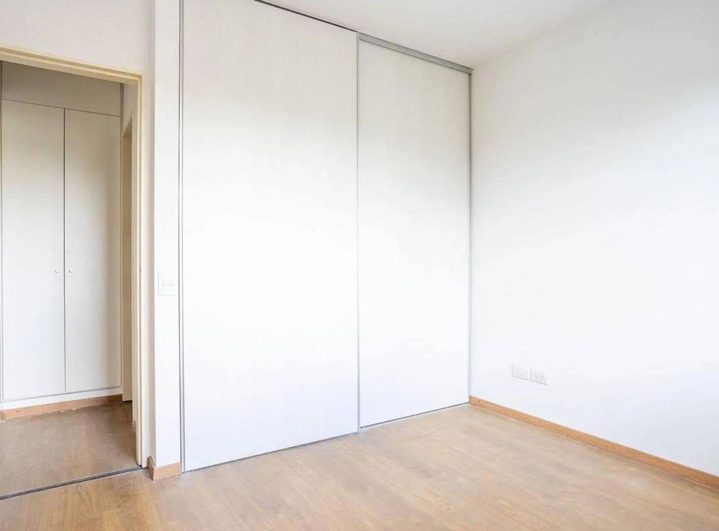 DEPARTAMENTO VENTA 2 DORM ABASTO BAUEN ADJUDICADO 4