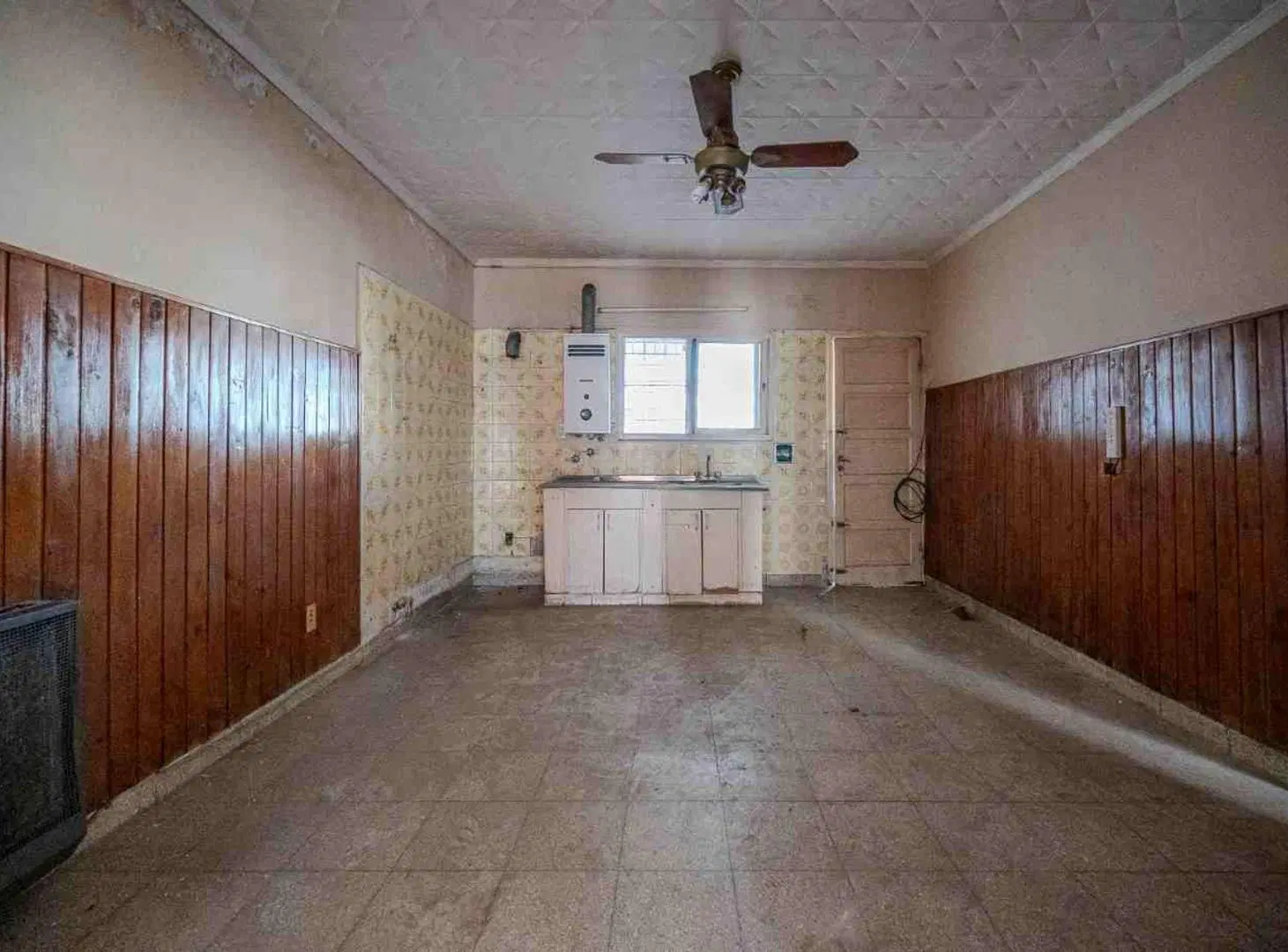 CASA EN VENTA 2DORMITORIOS COCHERA JARDIN ZONA SUR 8