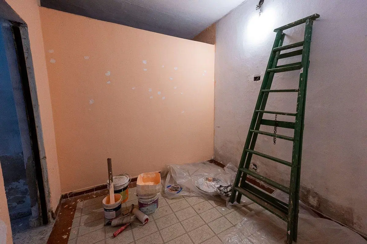 VENTA CASA A REFACCIONAR EN BARRIO SARMIENTO 2