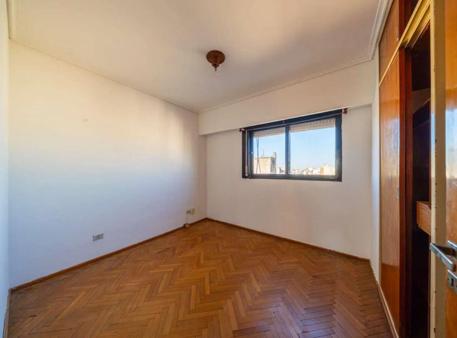DEPARTAMENTO DOS DORMITORIOS EN ALQUILER CENTRO 2