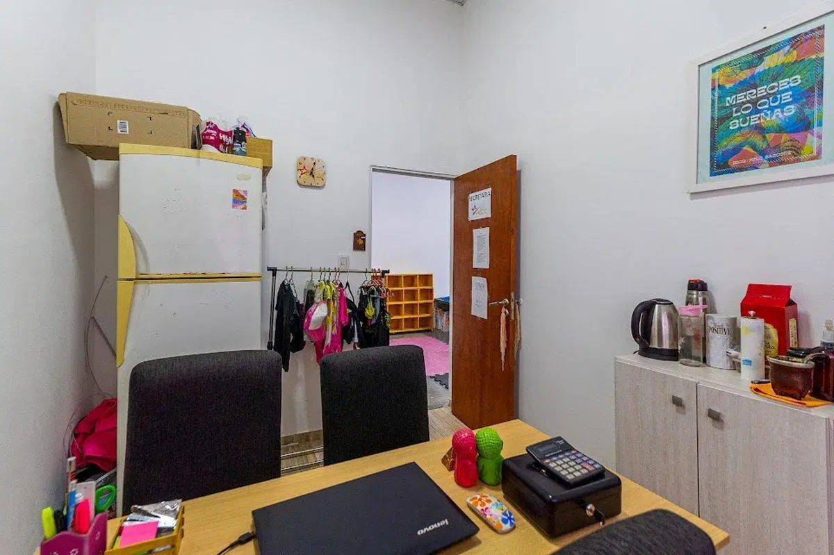 LOCAL Y GALPON COMERCIAL EN VENTA EN RICARDONE 4