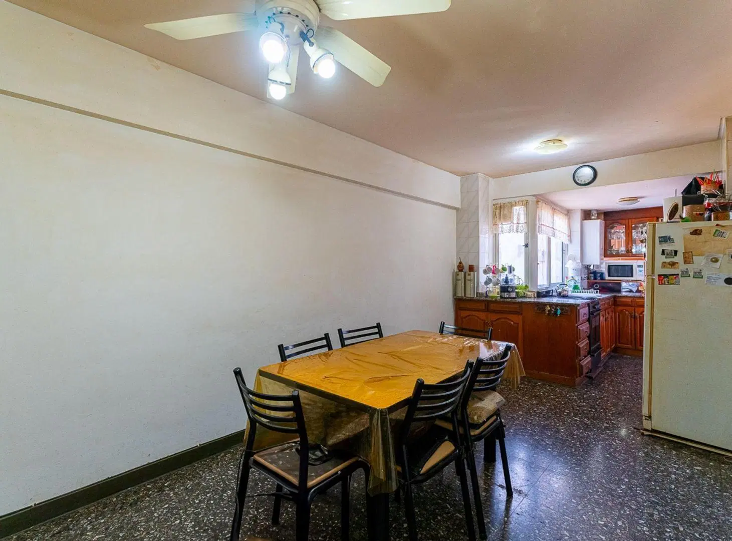DEPARTAMENTO EN VENTA 3 DORMITORIOS CON COCHERA 8