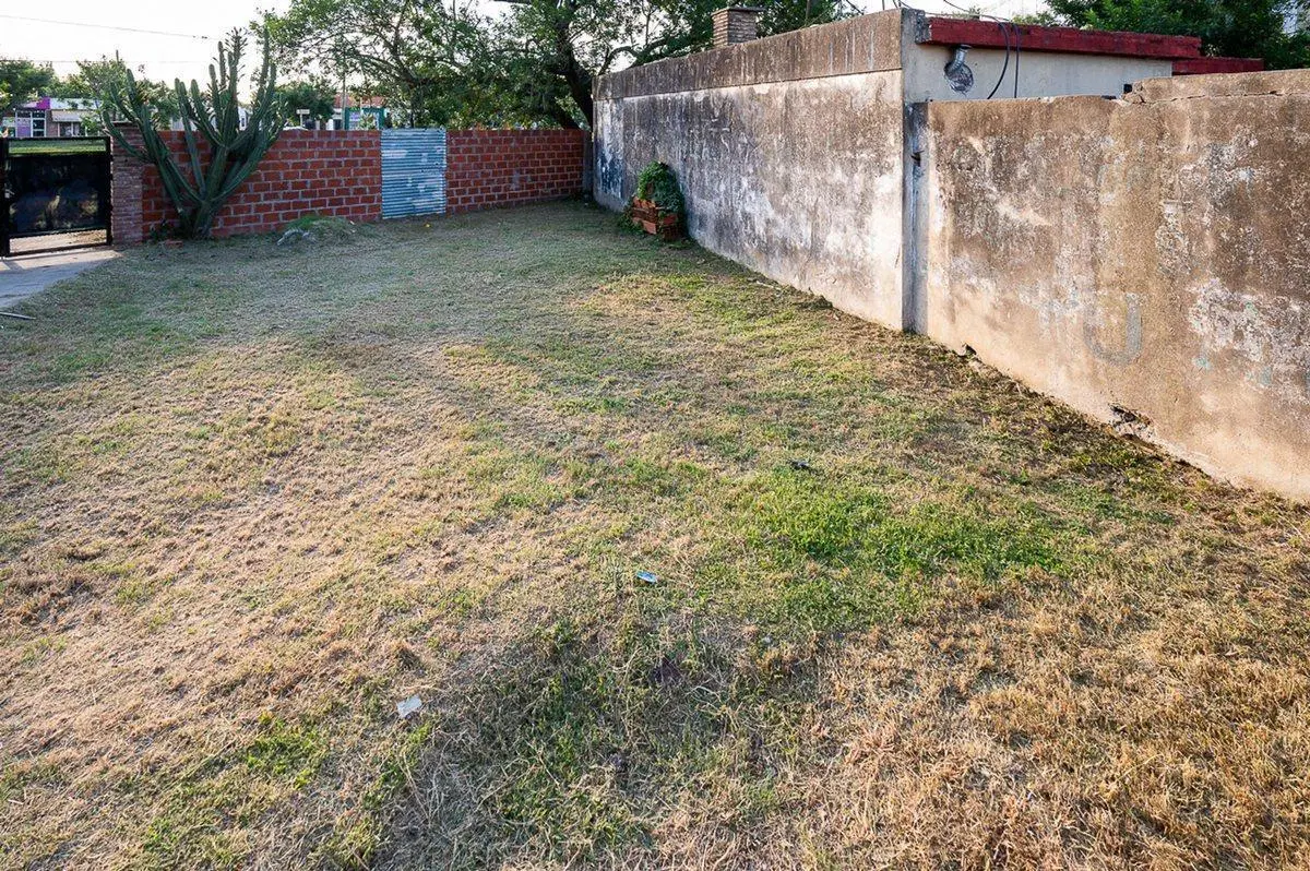 TERRENO EN VENTA EN FRAY LUIS BELTRAN SOBRE AV. SM 2