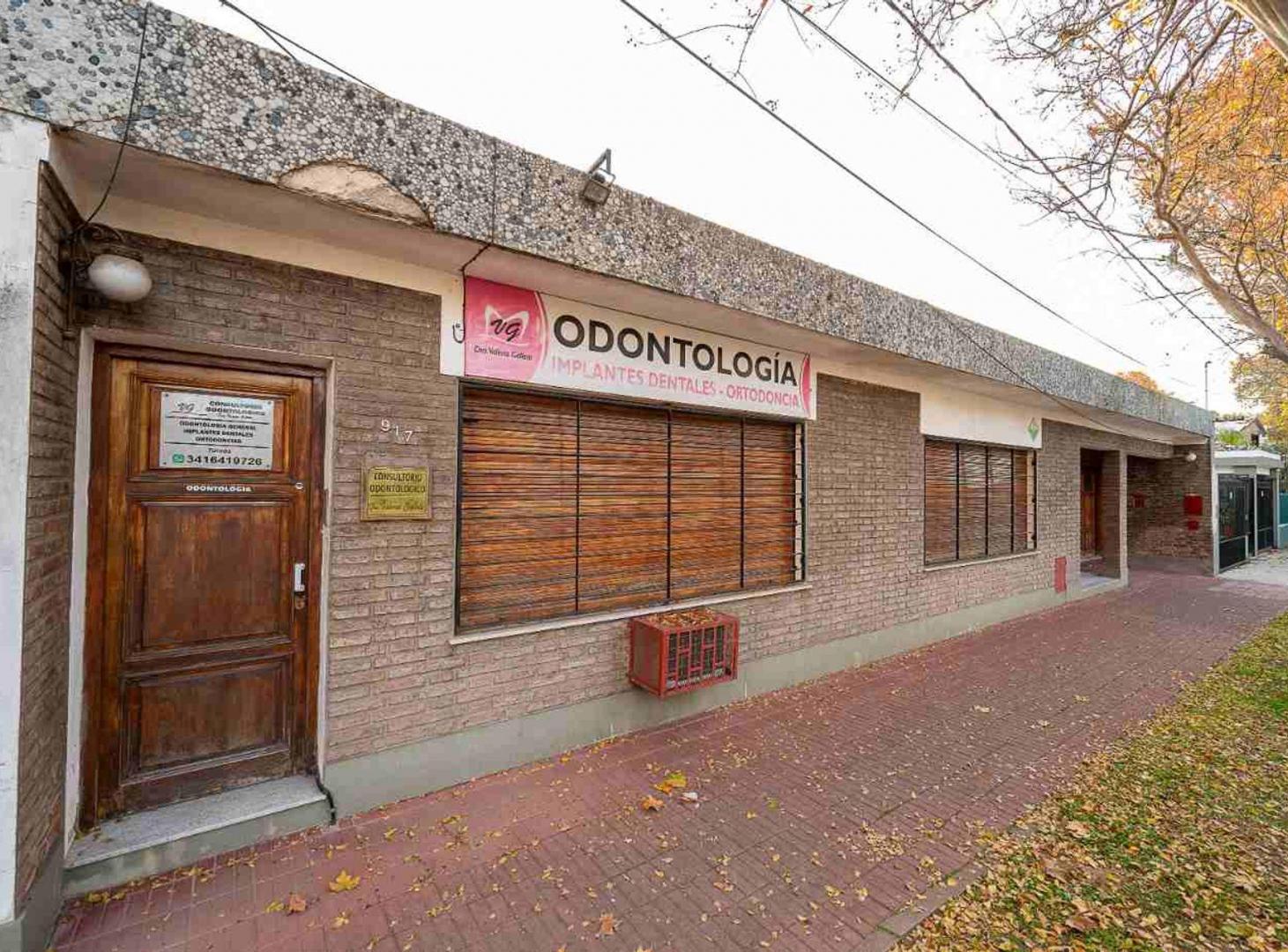 Foto de Venta Casa 3 Dormitorios + local comercial, imagen 2