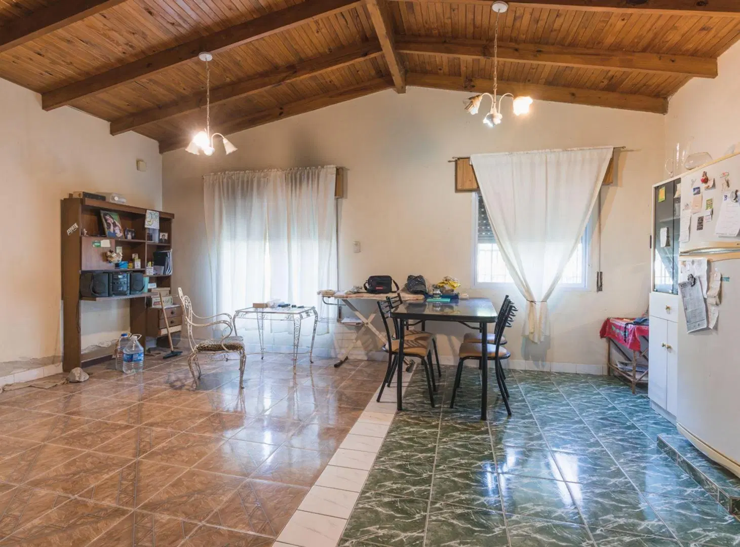 CASA EN VENTA EN FUNES NORTE 2 DORMITORIOS 5