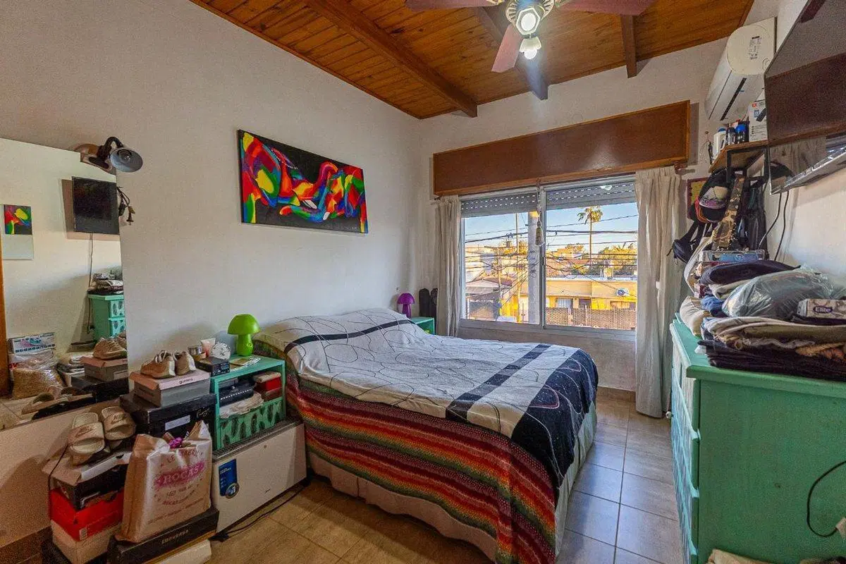 DEPARTAMENTO LOCAL GALPON EN VENTA EN BAIGORRIA 5