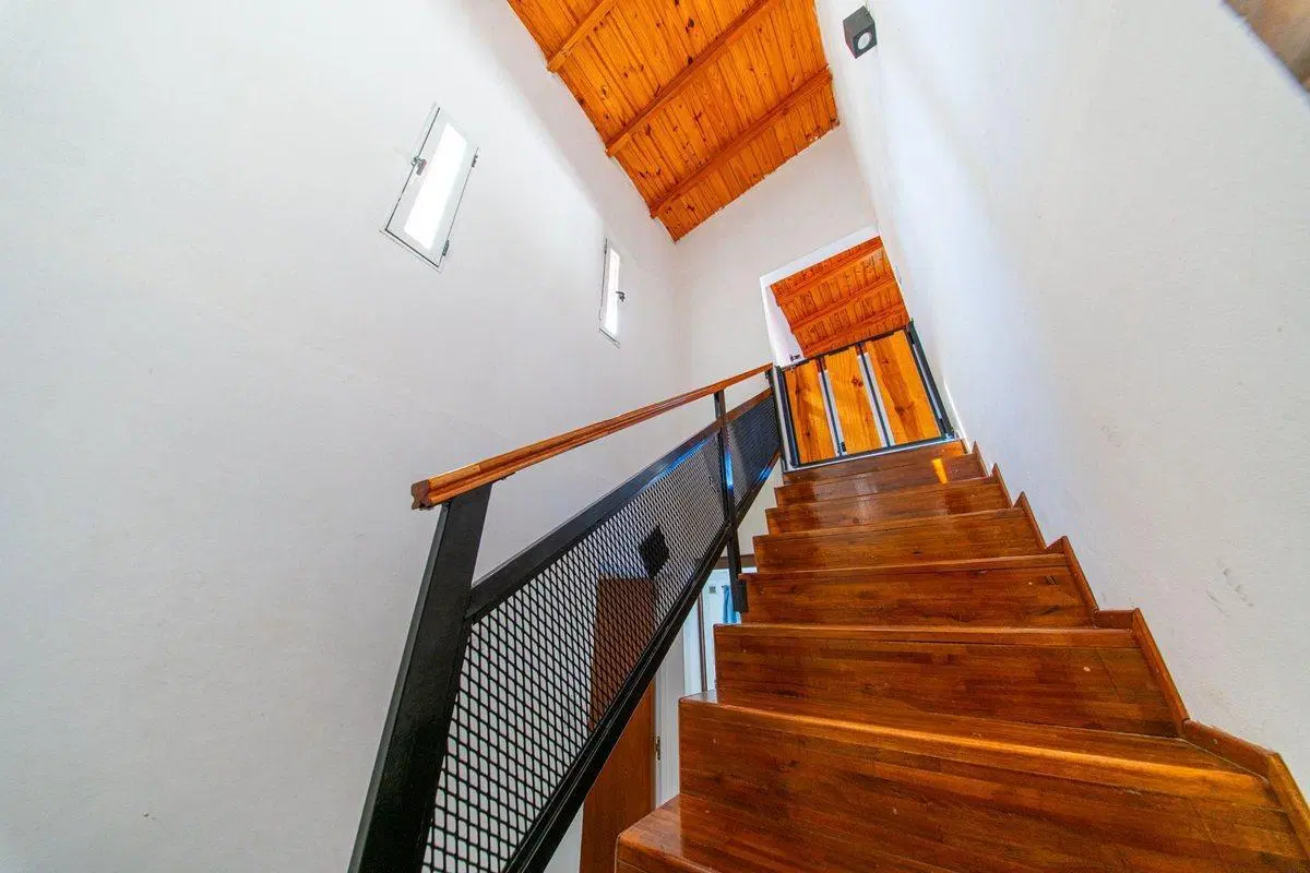 CASA VENTA CAPITAN BERMUDEZ 3 DORMITORIOS PILETA 8