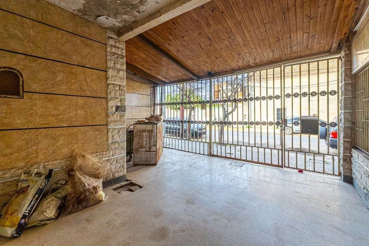 CASA EN VENTA 4 DORMITORIOS BARRIO LAS DELICIAS 2