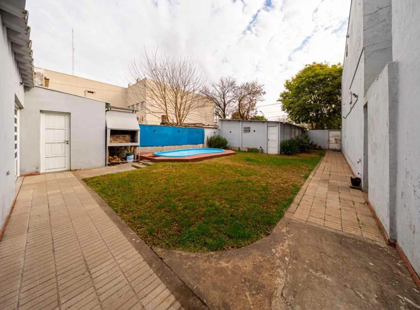 VENTA CASA DOBLE LOTE SAN LORENZO IDEAL EMPRESA 2