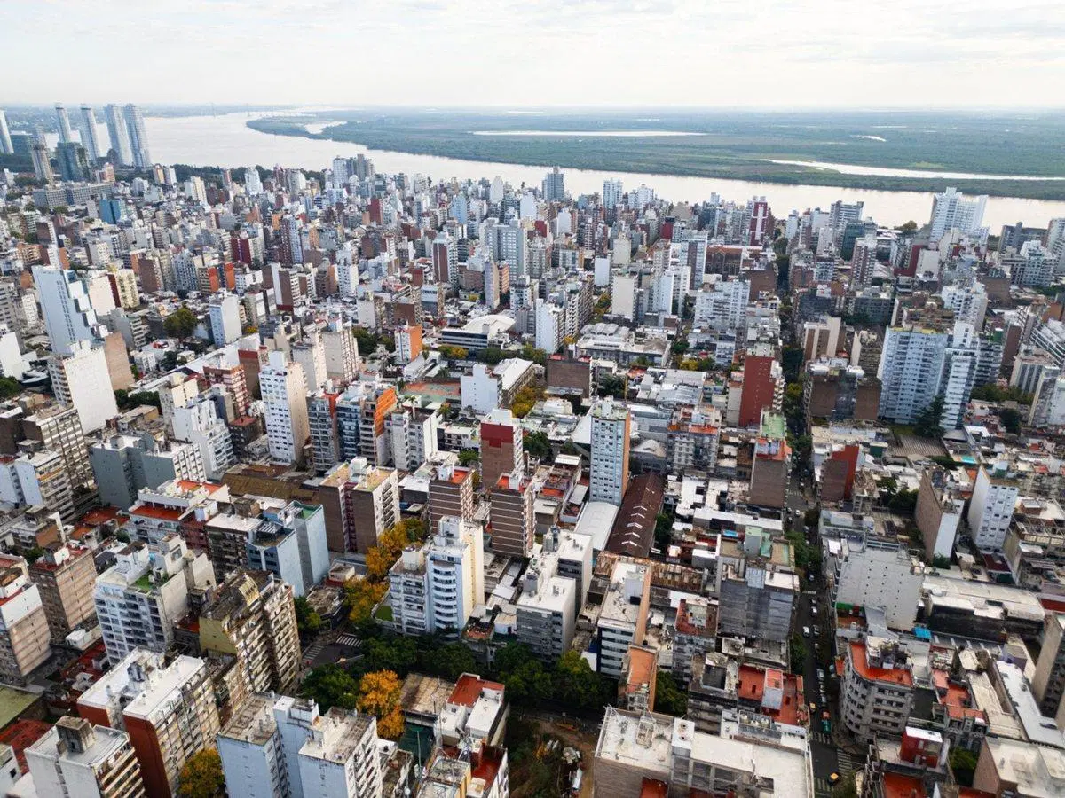 LOTE EN VENTA DE 315 M2 PB+8 8