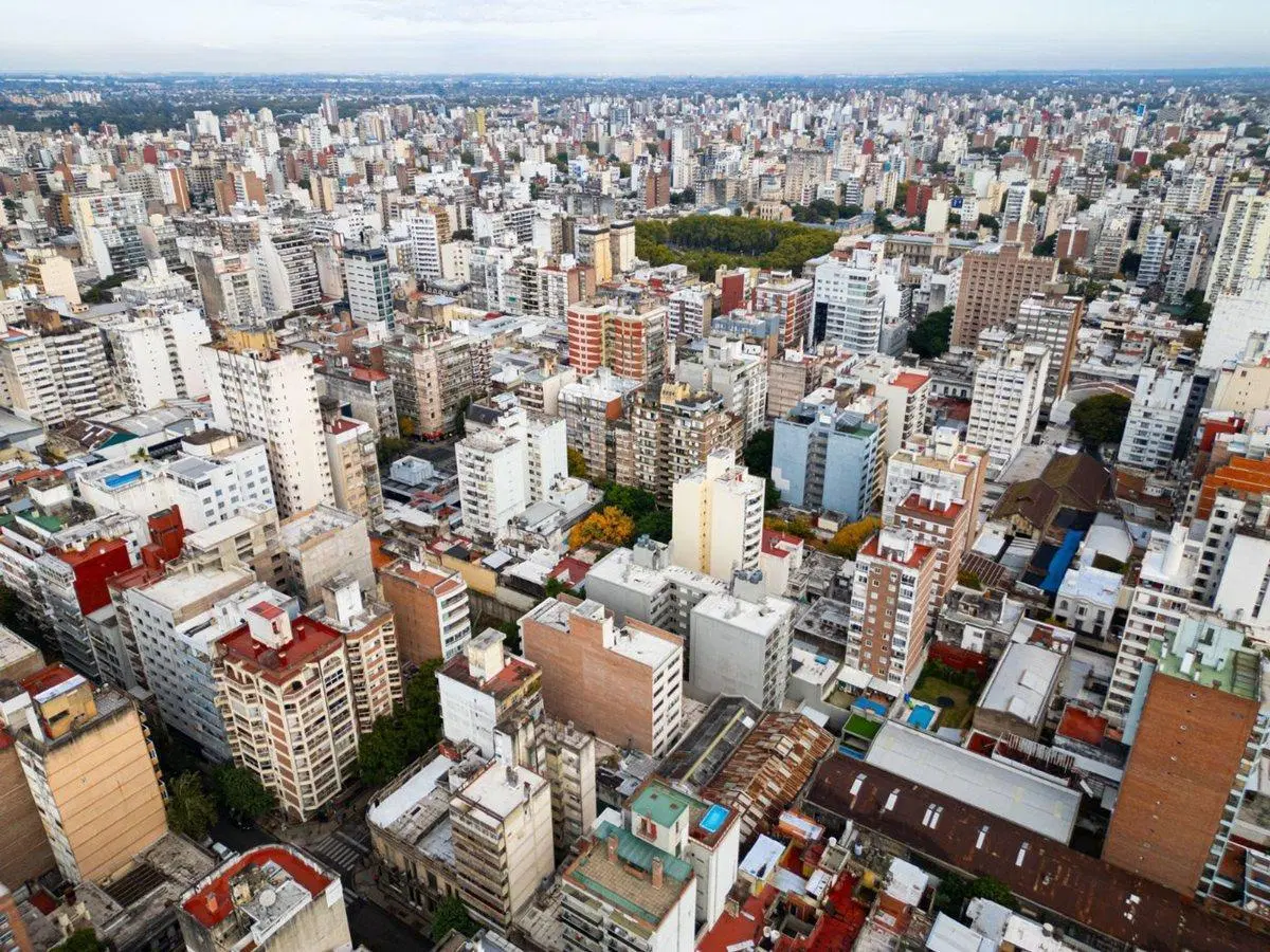 LOTE EN VENTA DE 315 M2 PB+8 2