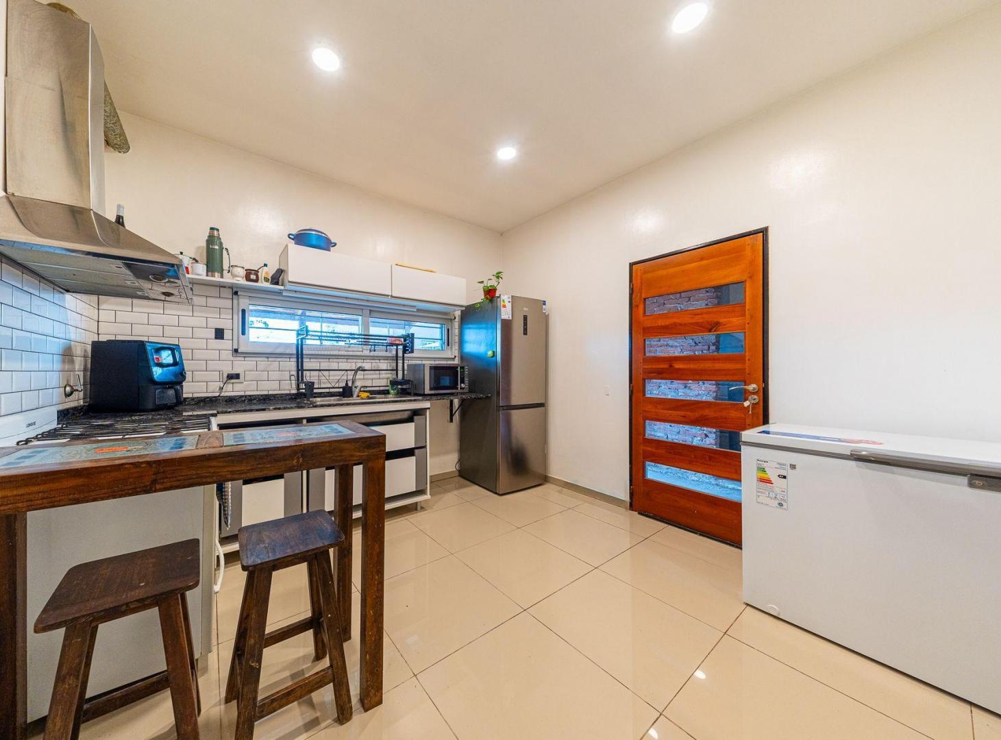 Foto de CASA EN VENTA 2 DORMITORIOS COCHERA TDS 3 SECTOR A, imagen 5