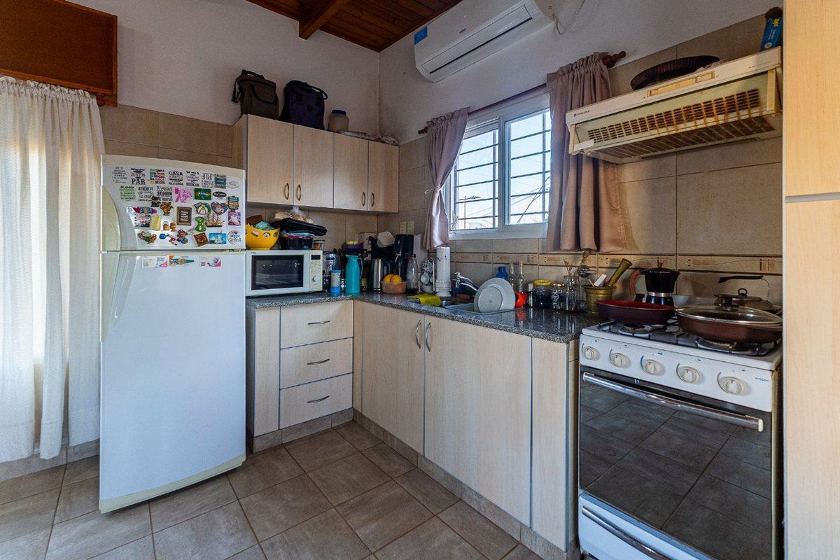 Foto de DEPARTAMENTO LOCAL GALPON EN VENTA EN BAIGORRIA, imagen 2