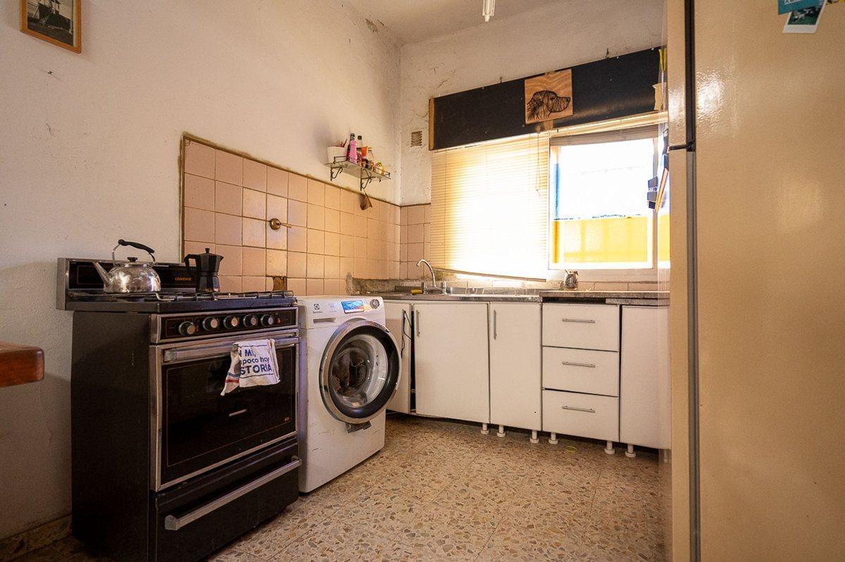 Foto de CASA EN VENTA 4 DORMITORIOS PATIO PARQUE CASAS, imagen 1