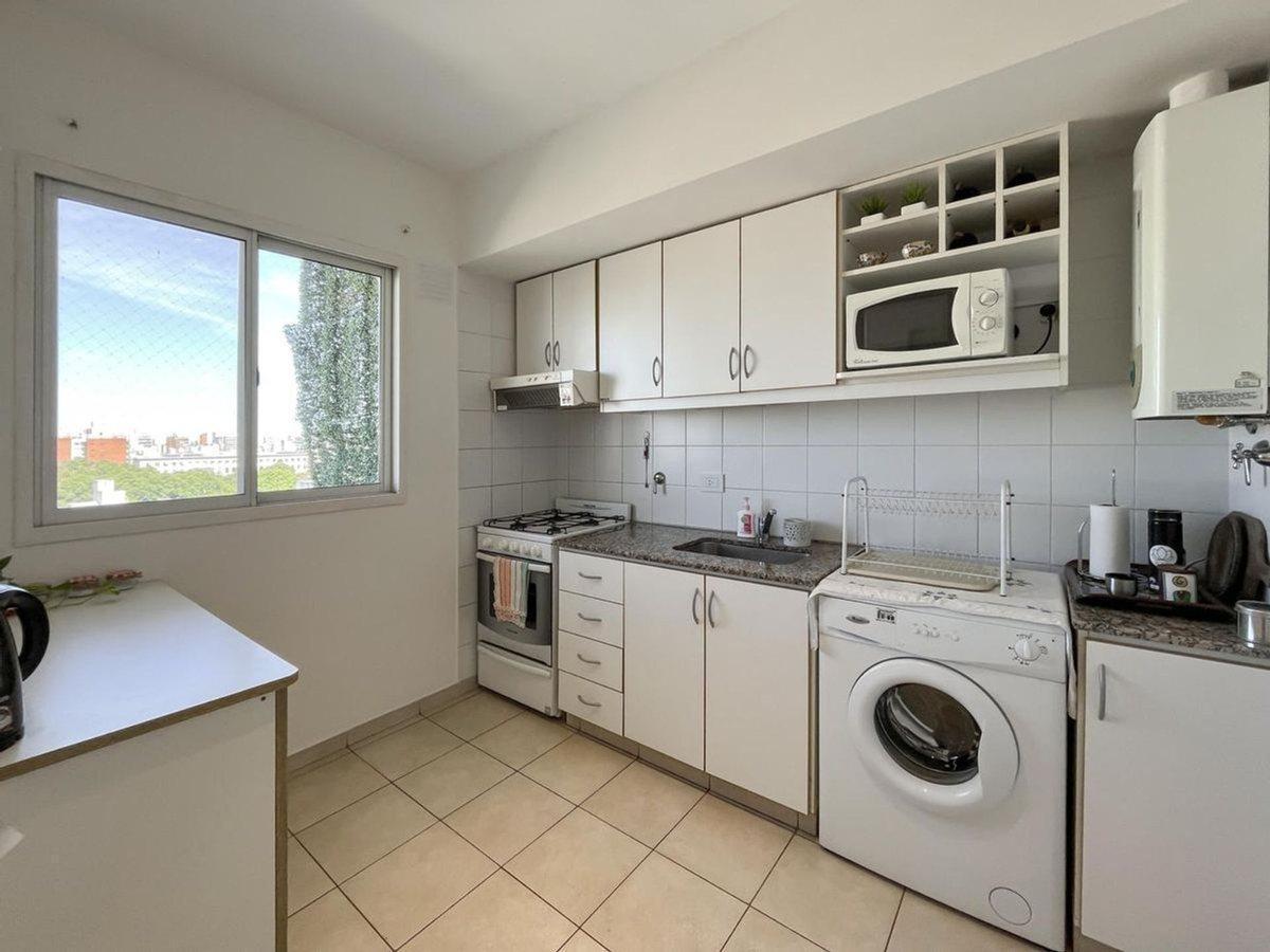 Foto de Venta departamento 1 Dormitorio, Comodín y cochera, imagen 1