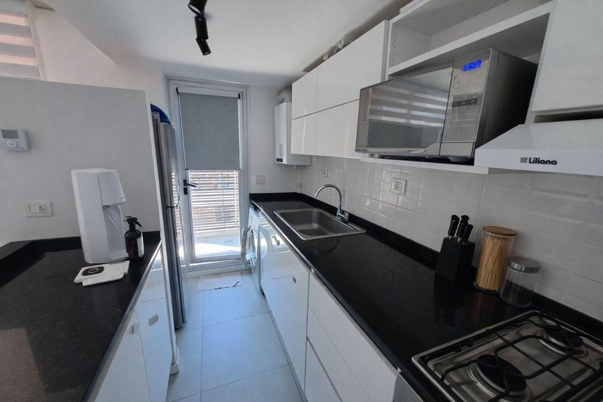 Foto de VENTA DEPARTAMENTO 2 DORMIS CON BALCÓN Y AMENITIES, imagen 2