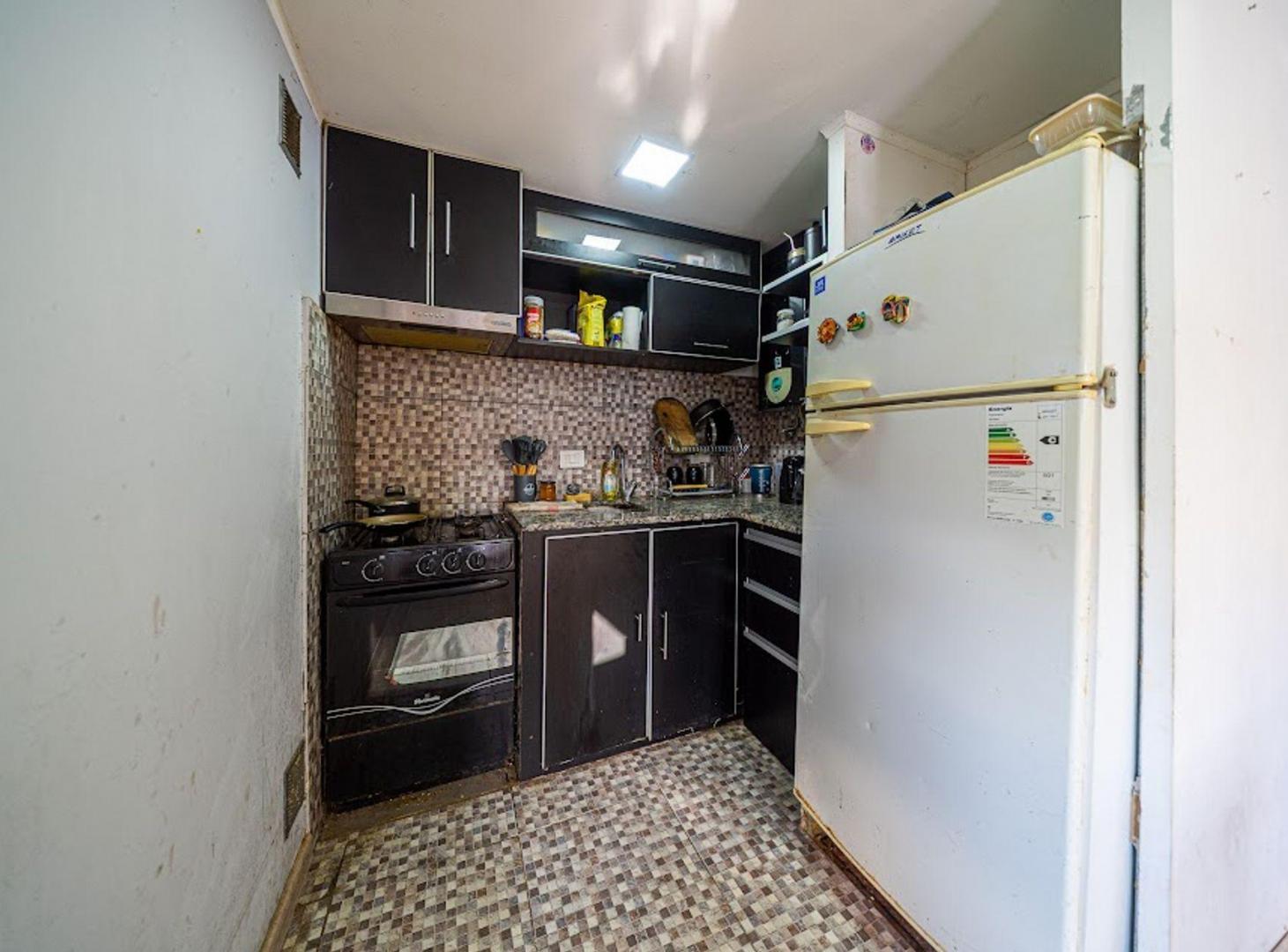 Foto de Casa en venta a refaccionar en San Lorenzo, imagen 4