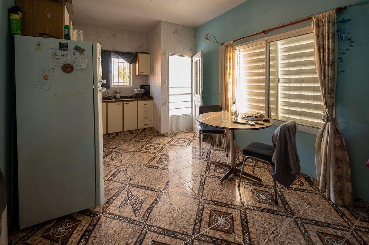 Foto de VENTA DE 2 CASAS MAS LOCAL EN ALVAREZ APTO CREDITO, imagen 4