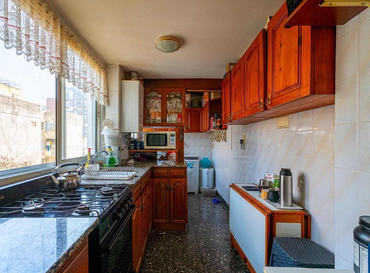 Foto de DEPARTAMENTO EN VENTA 3 DORMITORIOS CON COCHERA, imagen 5
